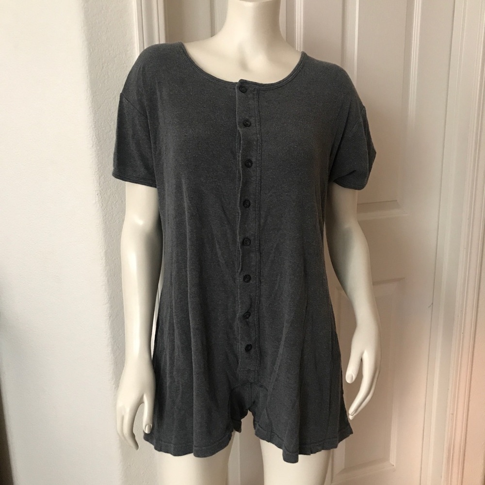 Vintage 90s Victoria’s Secret Gray Romper Onesie
